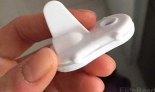 Bebeğinin suluğunu açınca hayrete düştü!