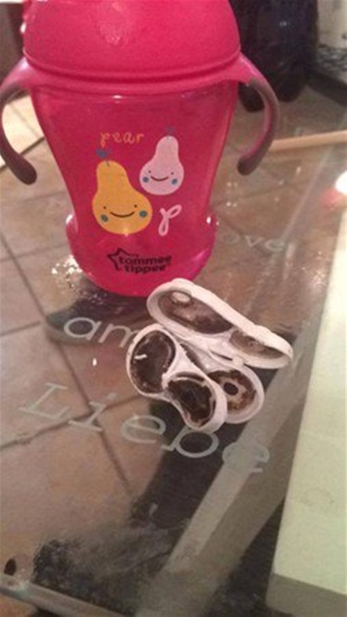 Foto - Bebeğinin suluğunu açınca hayrete düştü!