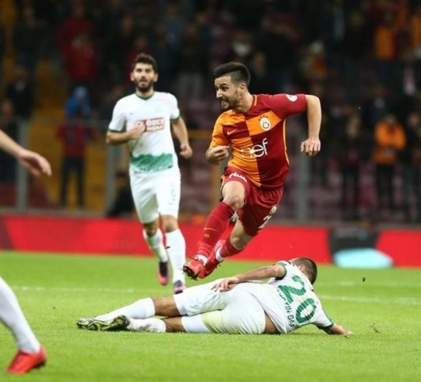 Bedelli askerlik yapacak futbolcular belli oldu