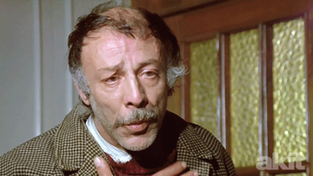 Foto - Beğenerek izliyorduk! Tam 13 kez akıl hastanesinde yattığını biliyor musunuz?