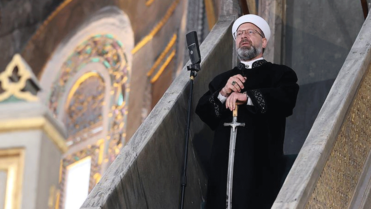 Foto - Bekir Bozdağ da topa girdi! Diyanet’in cuma hutbeleri için anayasadan örnek verip ters köşe yaptı