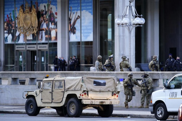 Foto - Beklenen an geldi! Dünyadaki etkileri böyle yansıdı