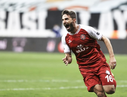 Foto - Beklenen cevap: Sinyali verdi... Sözler verildi! Beşiktaş bombayı patlattı...