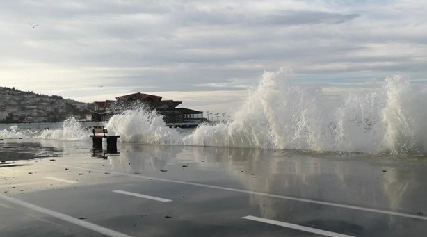 Foto - Beklenen İstanbul depreminde tsunami tehlikesi! İşte tsunami riski olan 17 ilçe