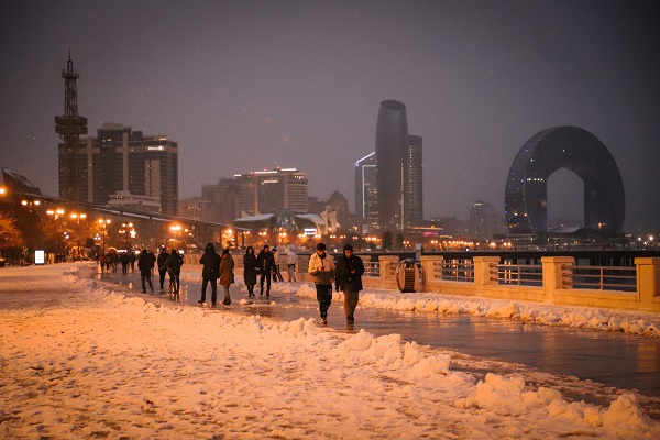 Foto - Beklenen kar geldi! Bakü beyaza büründü