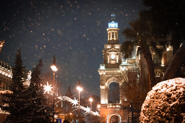 Foto - Beklenen kar geldi! Bakü beyaza büründü