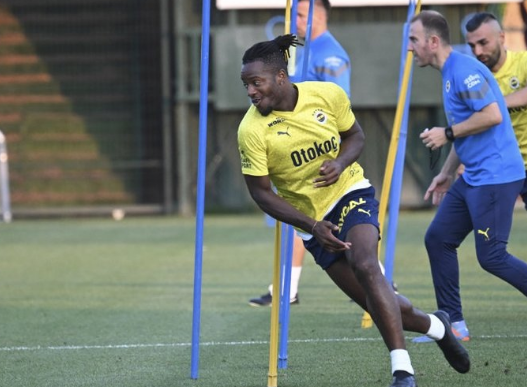 Foto - Beklenen sondan kaçış olamazdı zaten... Bu anlaşma Fenerbahçe'yi sallar! 