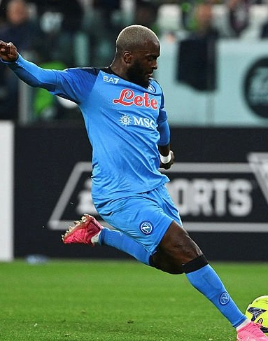 Foto - Beklenen transfer o tur geliyor! Sezon için Arda Turan devreye girdi... Türk futbolunda resmen savaş çıkacak!