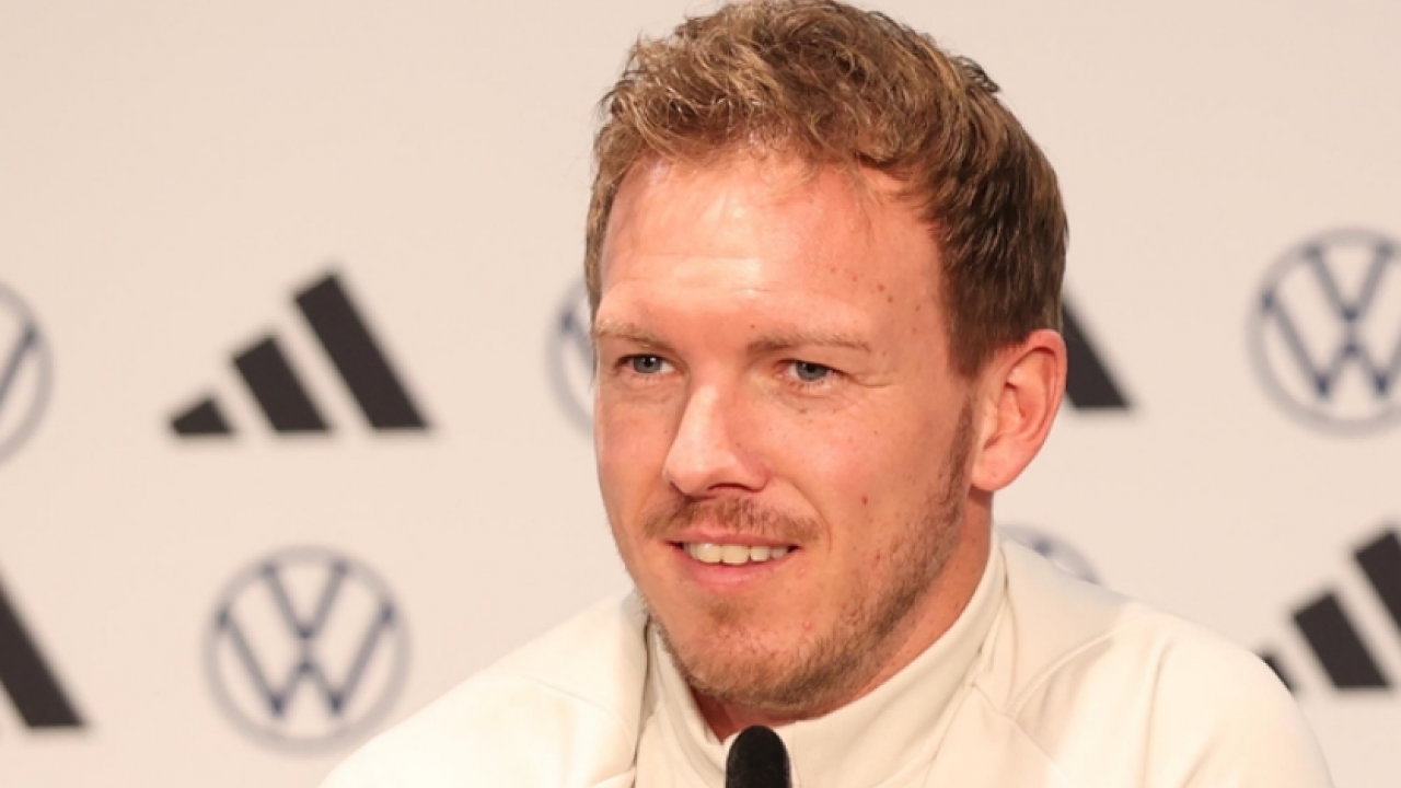 Foto - Beklenmedik çıkış: Bak sen şu Alman domuzuna! Hadi oradan adi herif…