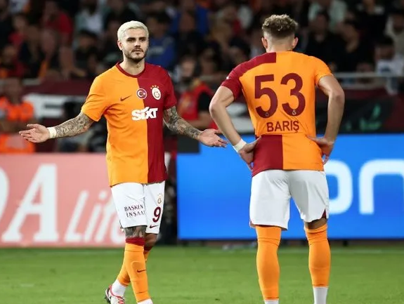 Foto - Beklenmedik gelişme! Cimbom'dan 20 milyon Euro'luk transfer... Flaş açıklama! Yeni dönem başlıyor...