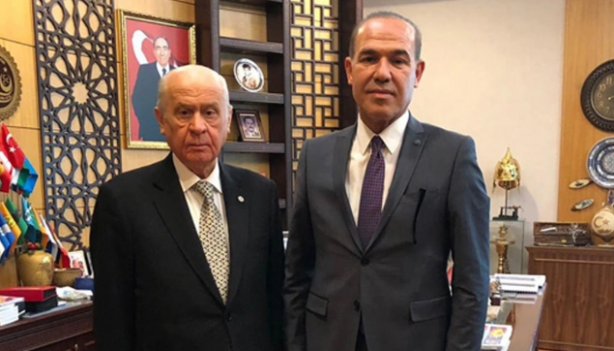 Foto - Beklenmedik gelişme Türkiye'ye duyuruldu! MHP'de Bahçeli'nin en yakınındaki isim görevden alındı