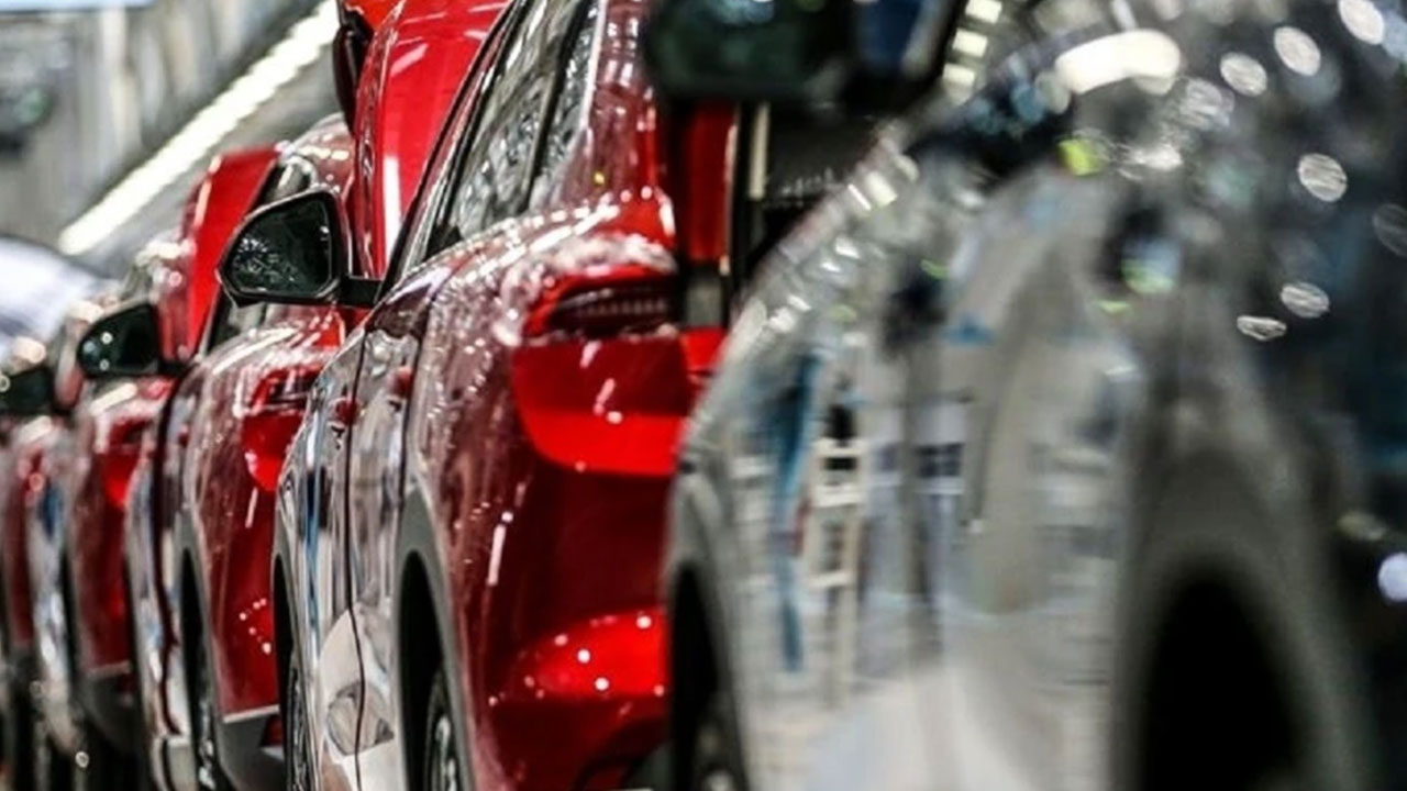 Foto - Beklenmedik karar: Ayakta kalabilmek için otomobil fiyatları düşürdüler