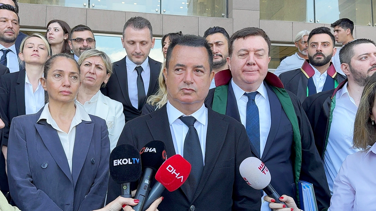 Foto - Beklenmedik karar bu! Acun Ilıcalı şaşırtı bu sefer, İngiltere'de hayal kırıklığı yaşayınca... 