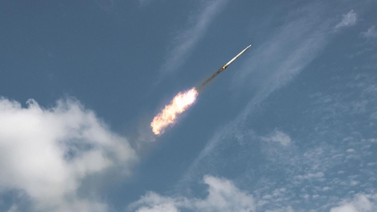 Foto - Beklenmedik saldırı sonrası 6 şehirde uçuşlar askıya alındı