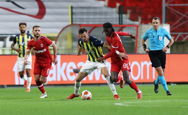 Foto - Belçika basını duyurdu: Türklerin tokadıyla...
