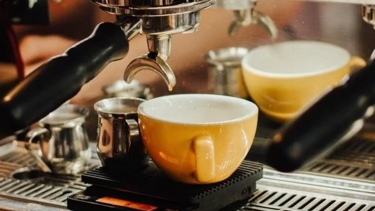 Foto - Belediye 30 bin euroluk kahve makinesi aldı: Ortalık fena karıştı