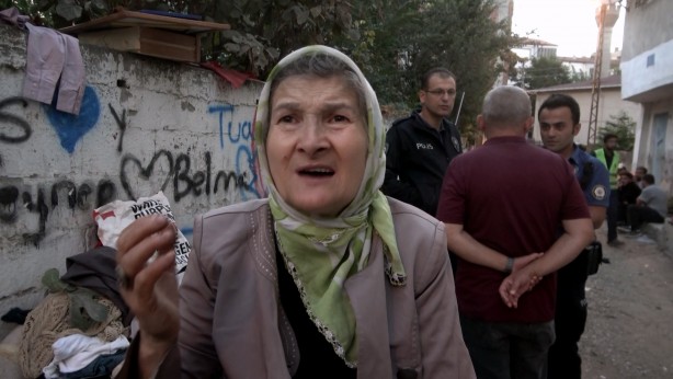 Foto - Belediye başkan adayının evinden 15 kamyon çöp çıktı! Kendisini bakın nasıl savundu