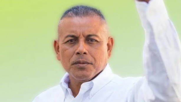 Foto - Belediye başkanına suikast! Eşinin yanında öldürüldü!