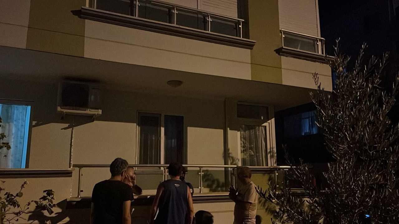 Foto - Belediye başkanının evine molotoflu saldırı