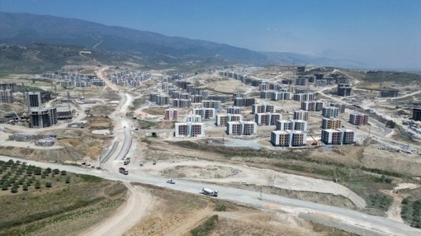 Belediye CHP’de olsa AK Parti yapmazdı öyle mi! Hatay yeniden ayağa kalkıyor