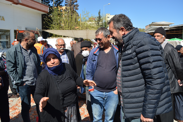 Foto - Belediye tarladan halka sebze satışı yaptı
