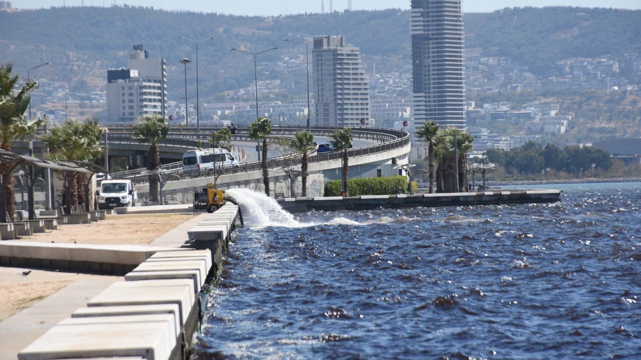 Foto - 'Belediyem laik'! İzmir kokuyor CHP bakıyor!