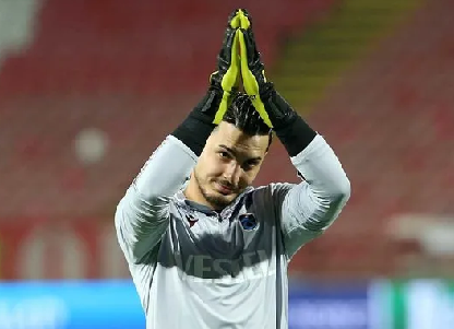 Foto - Belki de adını ilk kez duyacaksınız! Büyük bir teklifle havalandı artık... Yolun açık olsun kaptan!