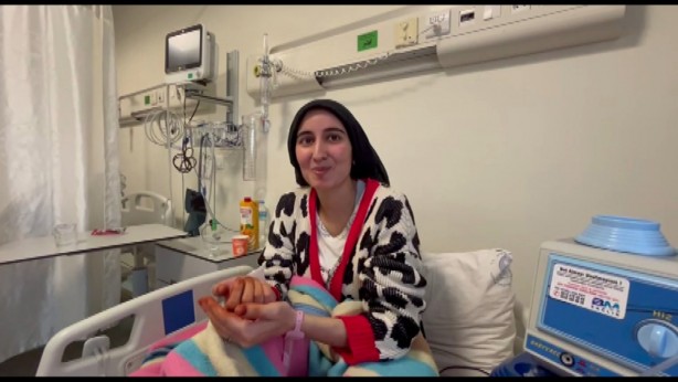 Foto - Belki de böylesini ilk kez duyacaksınız! Minibüse 1 çocukla bindi 2 çocukla indi