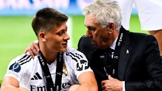 Foto - Bellingham falan hikaye! Süper Kupa sonrası Arda Güler yine gündeme oturdu! İspanyollar resmen buldu… 