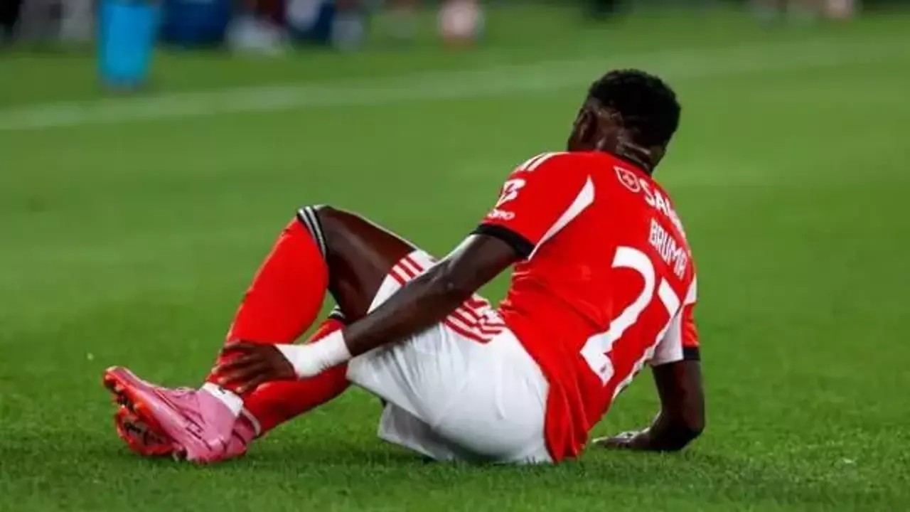 Foto - Benfica - Fenerbahçe maçında sakatlanmıştı! Yıldız futbolcu sezonu kapattı 