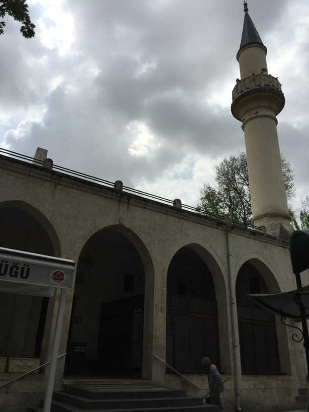 Foto - Benzersiz yapısıyla Çınarlı Camii