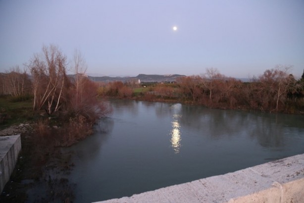 Foto - Benzersiz yapısıyla tarihi Aspendos Köprüsü