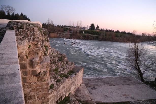 Foto - Benzersiz yapısıyla tarihi Aspendos Köprüsü