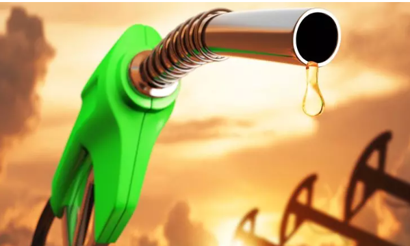 Foto - Benzine 2 motorine 4 TL zam geleceği konuşuluyordu! Son gelen açıklama moralleri bozacak