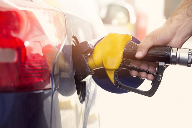 Foto - Benzine 2 motorine 4 TL zam geleceği konuşuluyordu! Son gelen açıklama moralleri bozacak