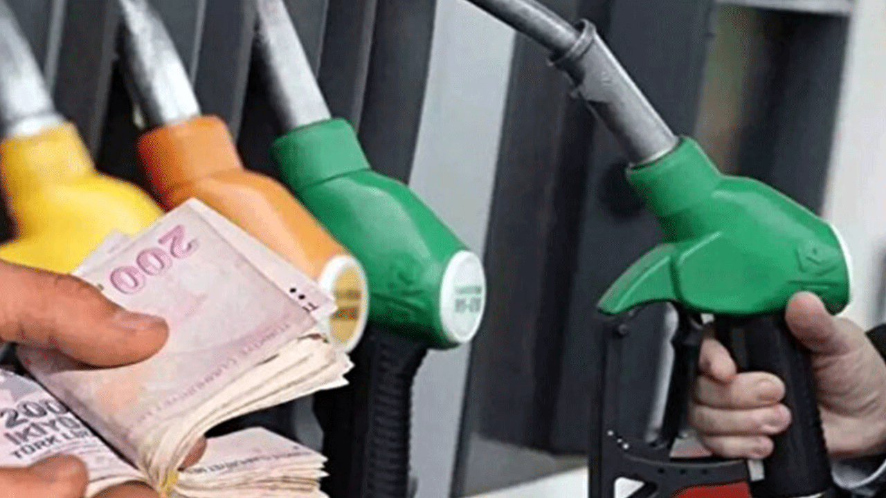 Foto - Benzine indirim geldi mi? İşte güncel akaryakıt fiyatları!