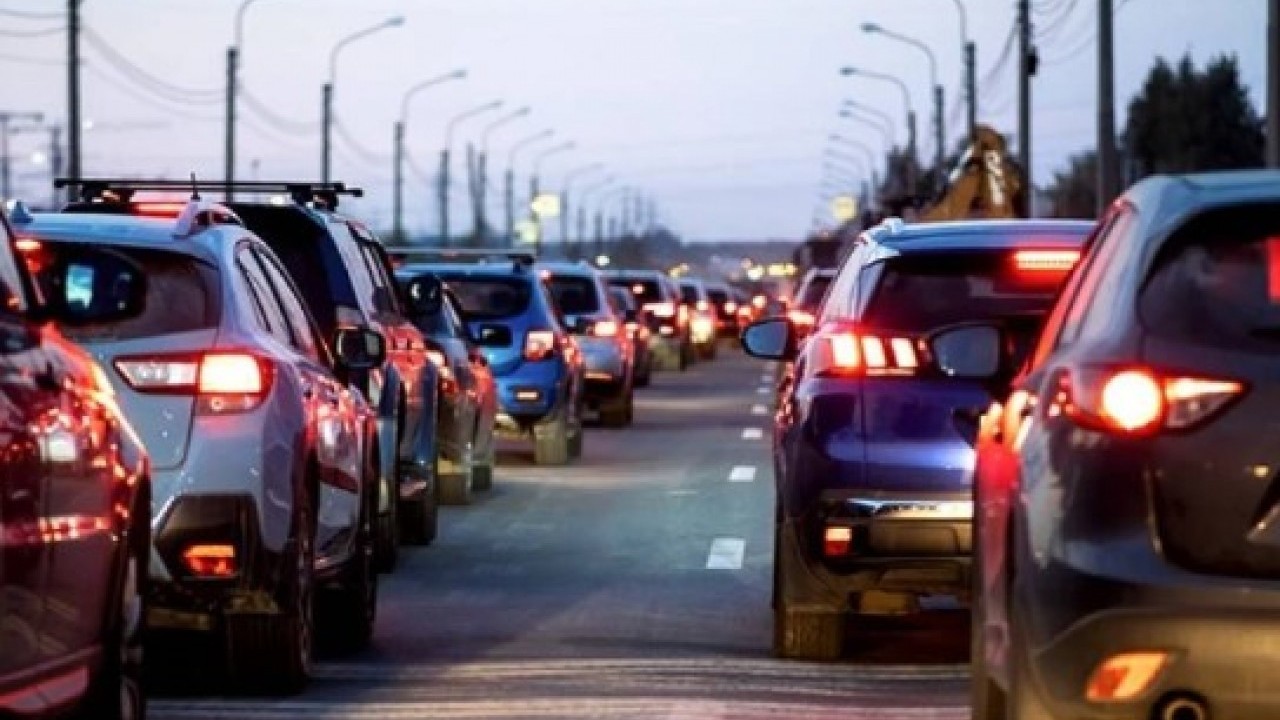 Foto - Benzinli ve dizel araçlar kaldırılıyor: Tarihi öne çekecekler!