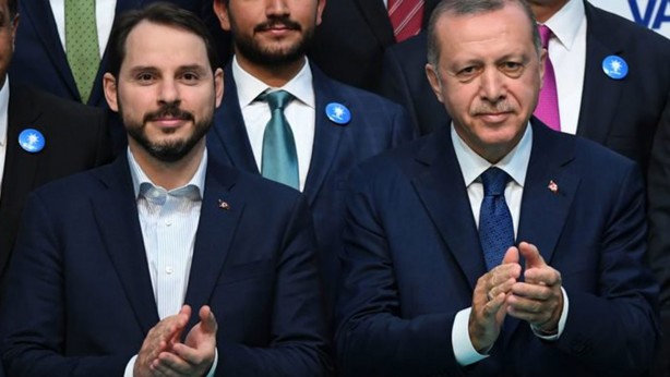 Berat Albayrak’la ilgili dikkat çeken gelişme! Bunu yapmak zorunda kaldı ve olanlar oldu! Tüm Türkiye teker teker izledi