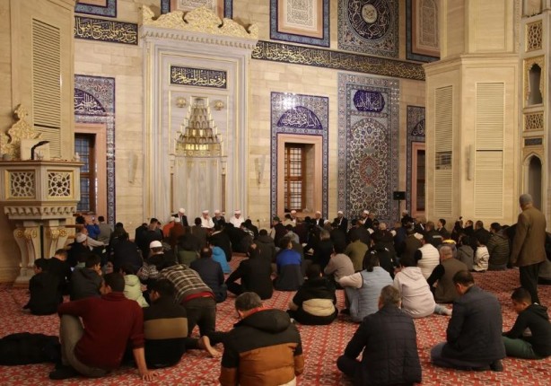 Foto - Berat Kandili yurt genelinde dualarla idrak edildi