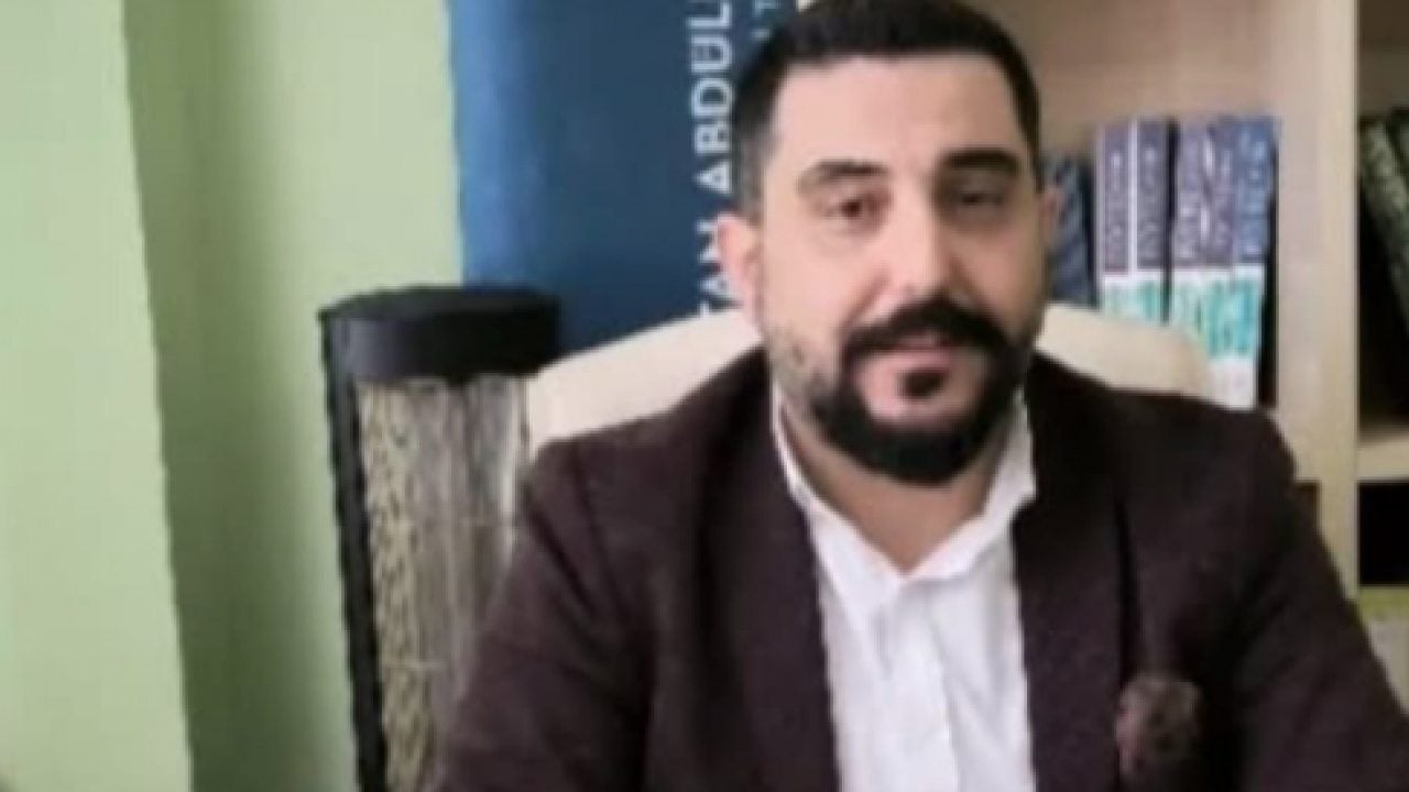 Foto - Berna Laçin'e büyük tepki: 'Yunanistan’ı Severken İzmir’in İşgalini Anlatmak…'