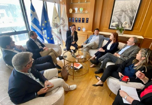 Foto - Beş ülke Türkiye’ye karşı resmen Yunanistan’ı seçti! Büyük ayıp, aralarında dost bildiğimiz ülke de var