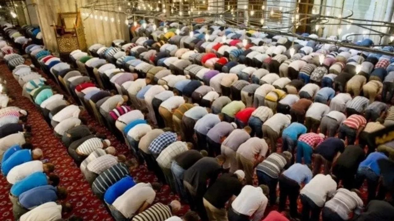 Foto - Beş vakit namazı en çok hangi ülkeler kılıyor? İşte Türkiye’nin sırası