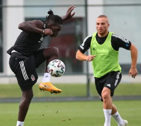 Foto - Beşiktaş 1.5 saate yakın çalıştı