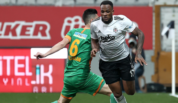 Foto - Beşiktaş, Alanyaspor'u farklı yendi