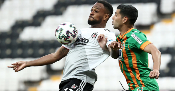 Foto - Beşiktaş, Alanyaspor'u farklı yendi