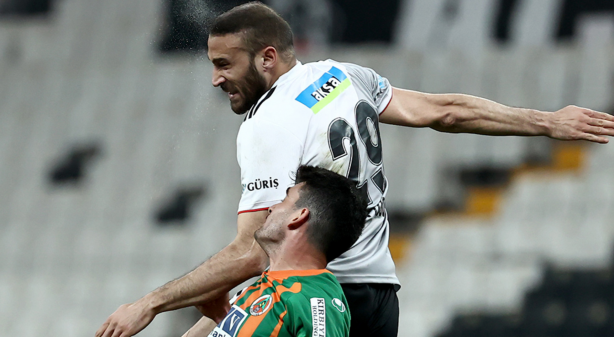 Foto - Beşiktaş, Alanyaspor'u farklı yendi