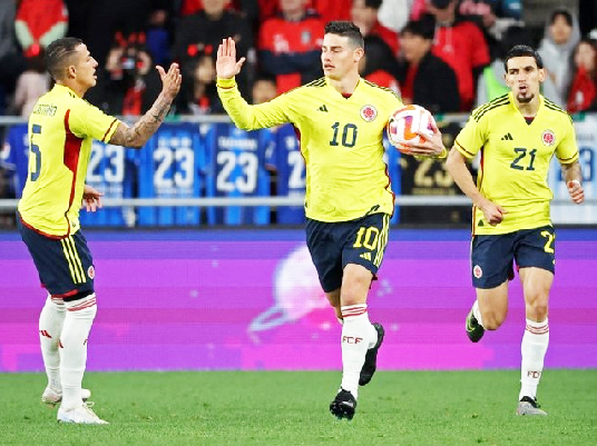 Foto - Beşiktaş bir adım önde artık... Çok sayıda takım dev isme çökmek için harekete geçti 