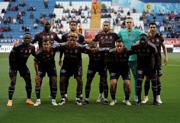 Foto - Beşiktaş bombayı patlatıyor! Yıldız isimle anlaşma sağlandı...