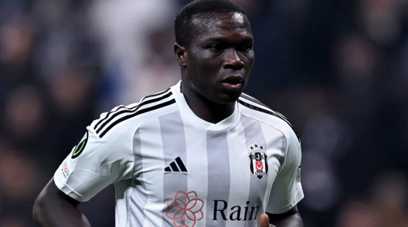 Foto - Beşiktaş bu kadar çamur bir adamı daha önce görmemiştir! Git deniliyor, kalacağım diyor: Pes doğrusu...