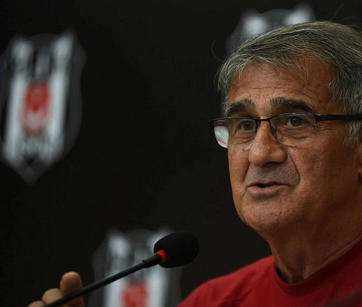 Beşiktaş bu teklifi gerçekten kabul etmedi mi? Dünyanın merakla takip ettiği o futbolcuya rekor bedel!